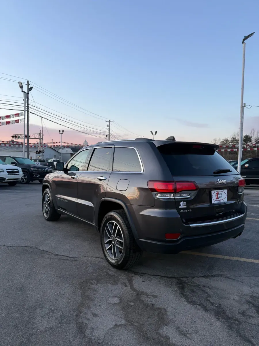 Another view of 2020 Jeep Grand Cherokee Limited 4x4 for sale in Buckhannon, WV at Number One Auto Sales