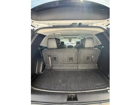 More photos of 2020 Chevrolet Traverse AWD Premier at Number One Auto Sales, WV