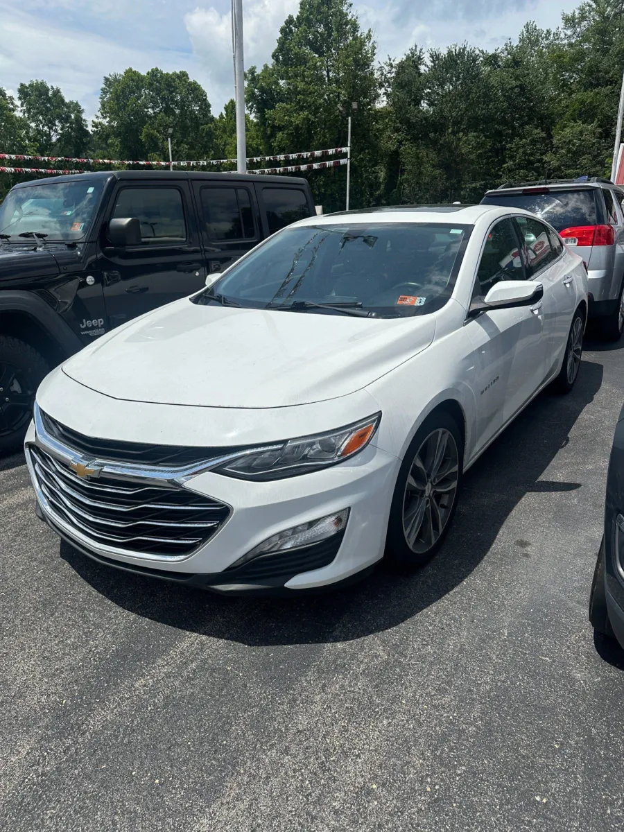 2020 Chevrolet Malibu Premier for sale in Buckhannon, WV