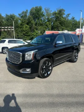 Black 2019 GMC Yukon Denali 4WD - 3rd Row! for sale in Buckhannon, WV