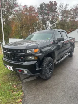 Black 2019 Chevrolet Silverado 1500 Custom Trail Boss Crew Cab 4x4 for sale in Buckhannon, WV