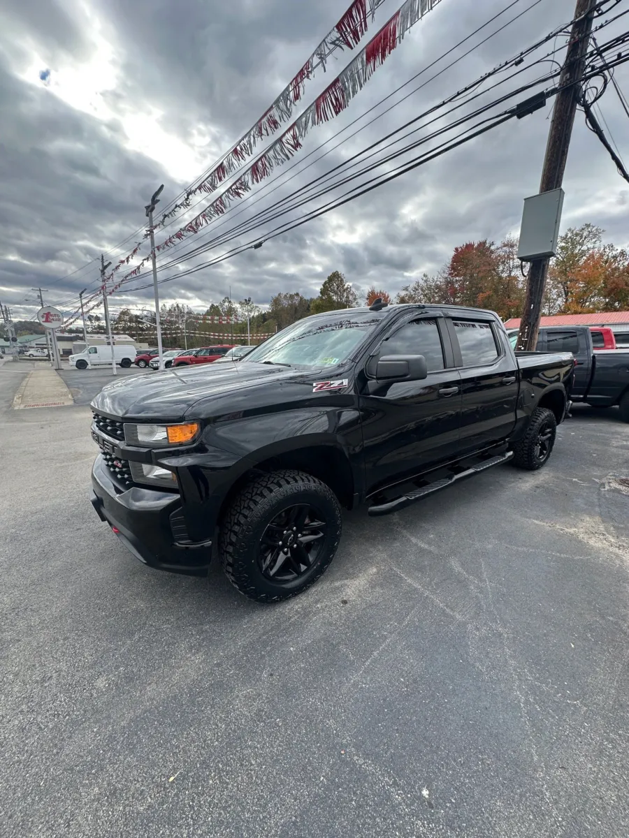 2019 Chevrolet Silverado 1500 Custom Trail Boss Crew Cab 4x4