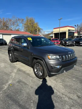 More photos of 2018 Jeep Grand Cherokee Limited 4x4 at Number One Auto Sales, WV
