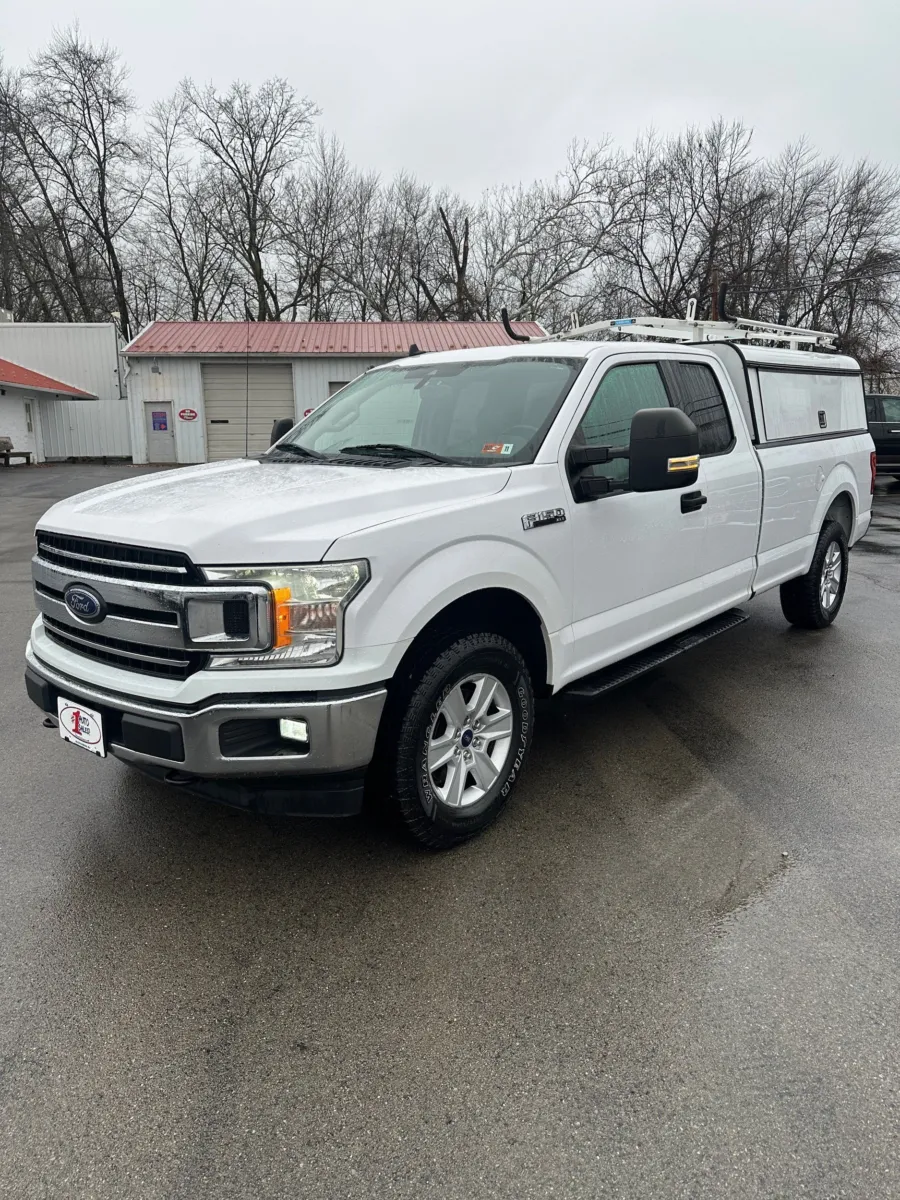 2019 Ford F-150 XLT's photo