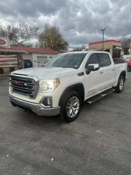 White 2019 GMC Sierra 1500 SLT Crew Cab 4x4 for sale in Buckhannon, WV