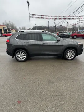 Another view of 2017 Jeep Cherokee Limited 4x4 for sale in Buckhannon, WV at Number One Auto Sales