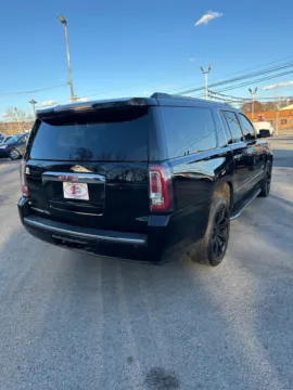 More photos of 2018 GMC Yukon XL Denali at Number One Auto Sales, WV