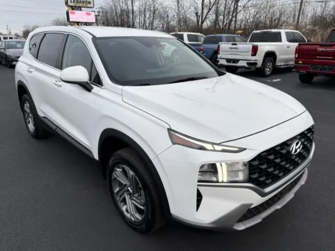 White 2023 Hyundai Santa Fe SE for sale in Lebanon, PA