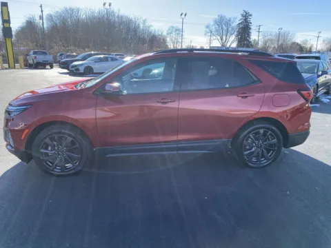 More photos of 2022 Chevrolet Equinox RS at Lebanon Auto Sales, PA