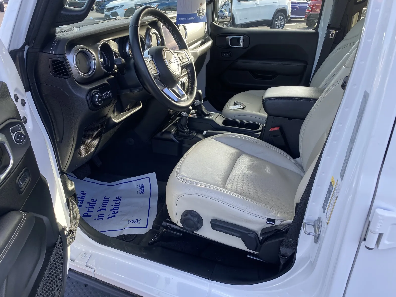 2021 Jeep Wrangler Unlimited Sahara - Photo 16