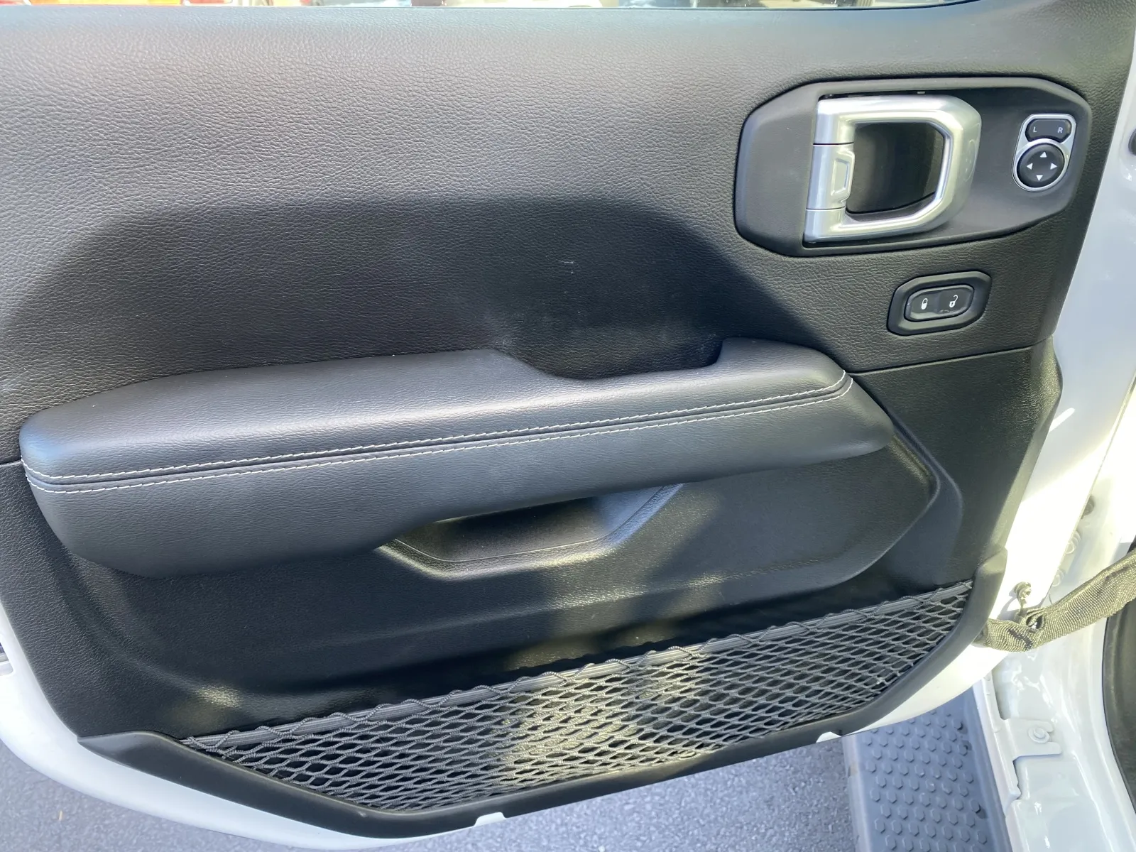 2021 Jeep Wrangler Unlimited Sahara - Photo 18