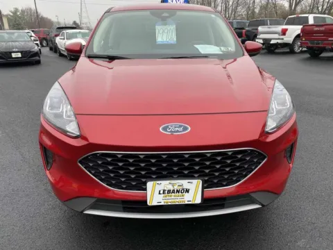 Photos of 2020 Ford Escape SE for sale in Lebanon, PA at Lebanon Auto Sales