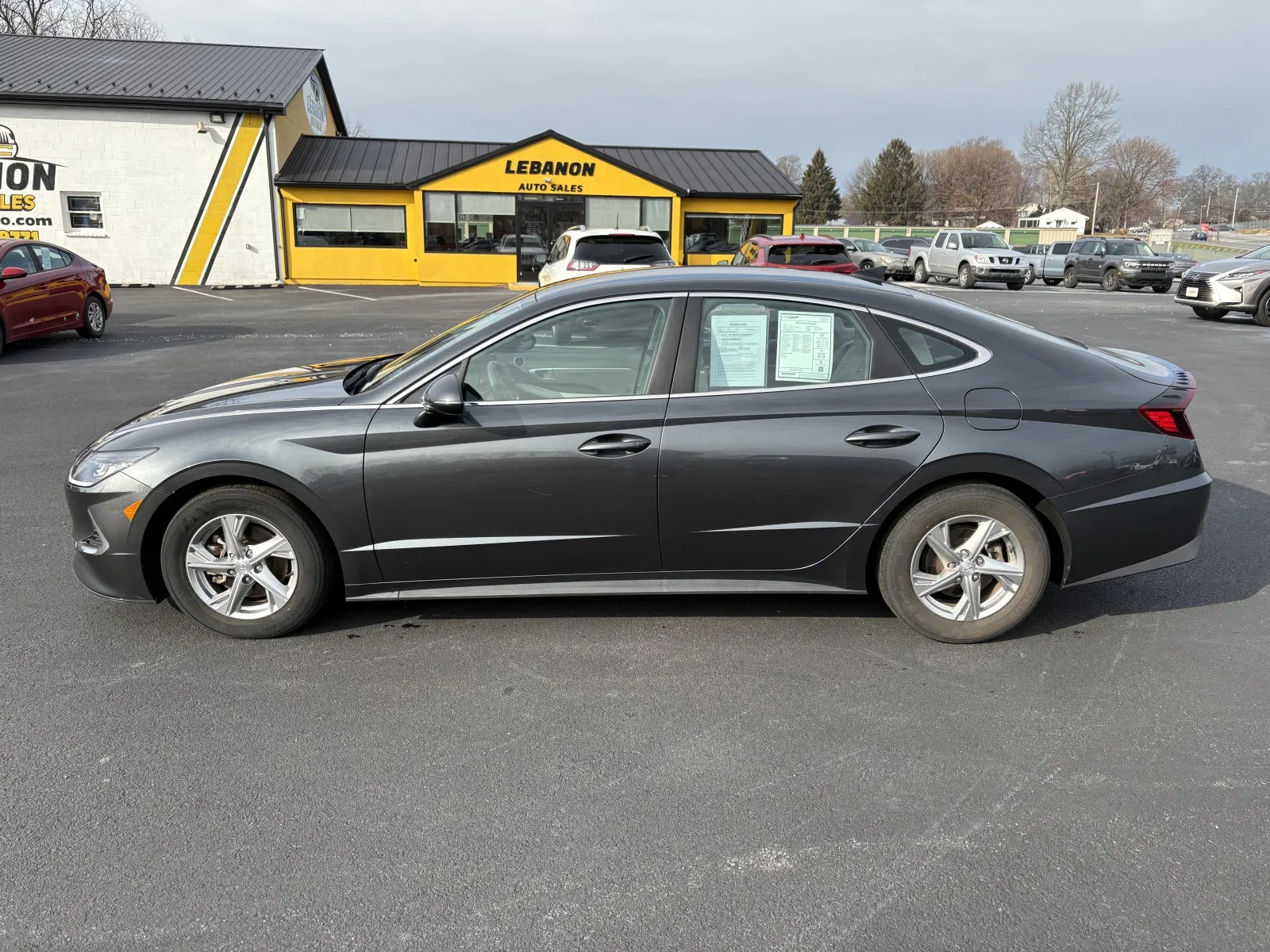 More photos of 2023 Hyundai Sonata SE at Lebanon Auto Sales, PA
