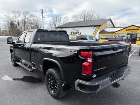 More photos of 2021 Chevrolet Silverado 2500HD LT at Lebanon Auto Sales, PA