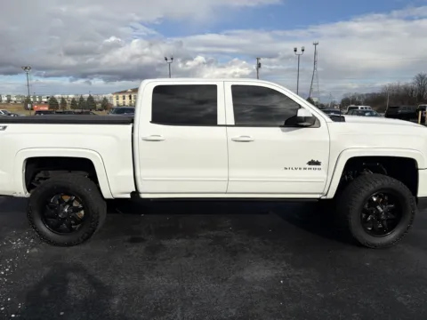 More photos of 2017 Chevrolet Silverado 1500 LT at Lebanon Auto Sales, PA