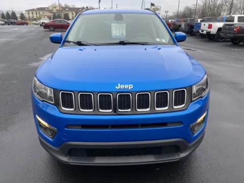 Photos of 2018 Jeep Compass Latitude for sale in Lebanon, PA at Lebanon Auto Sales
