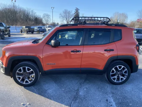 More photos of 2018 Jeep Renegade Sport at Lebanon Auto Sales, PA