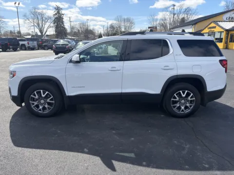 More photos of 2023 GMC Acadia SLT at Lebanon Auto Sales, PA