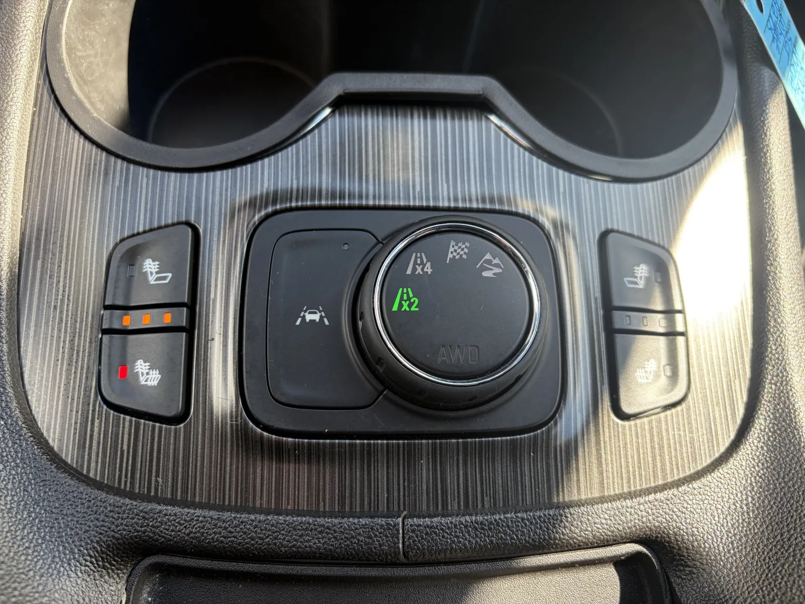 2023 GMC Acadia SLT - Photo 43