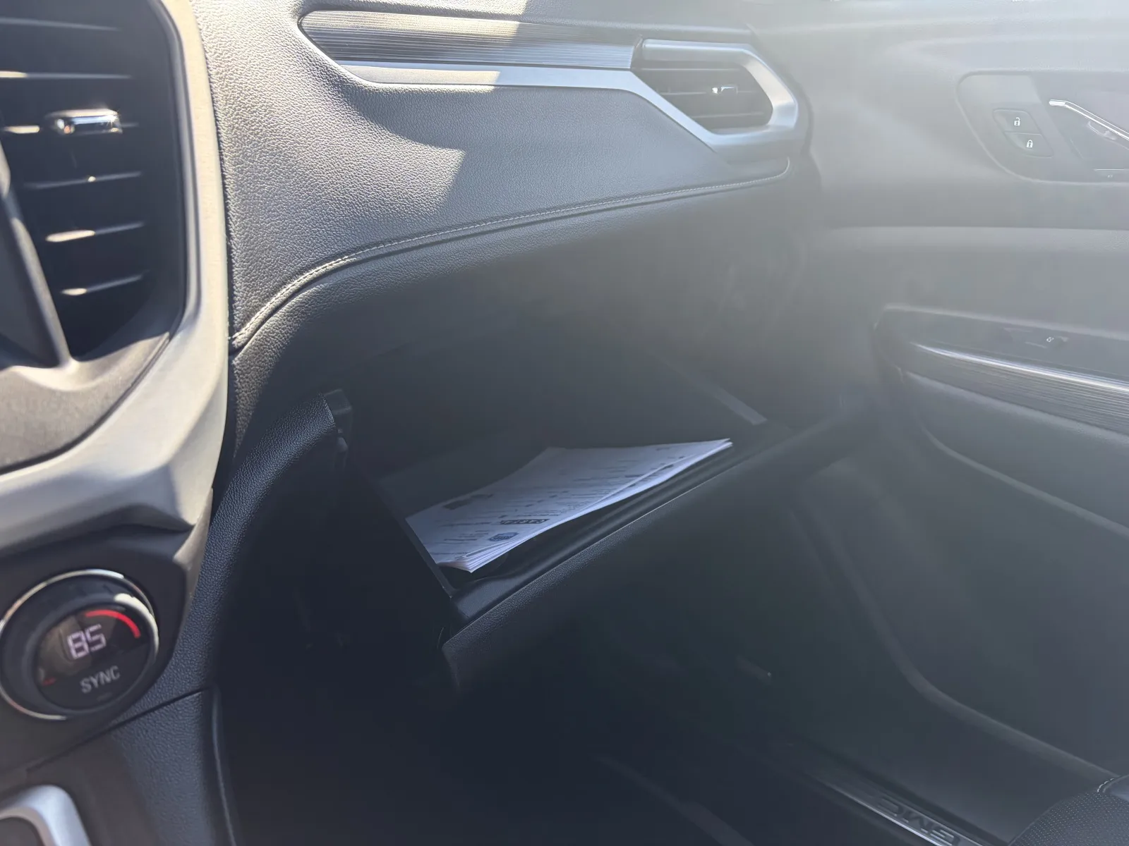 2023 GMC Acadia SLT - Photo 44