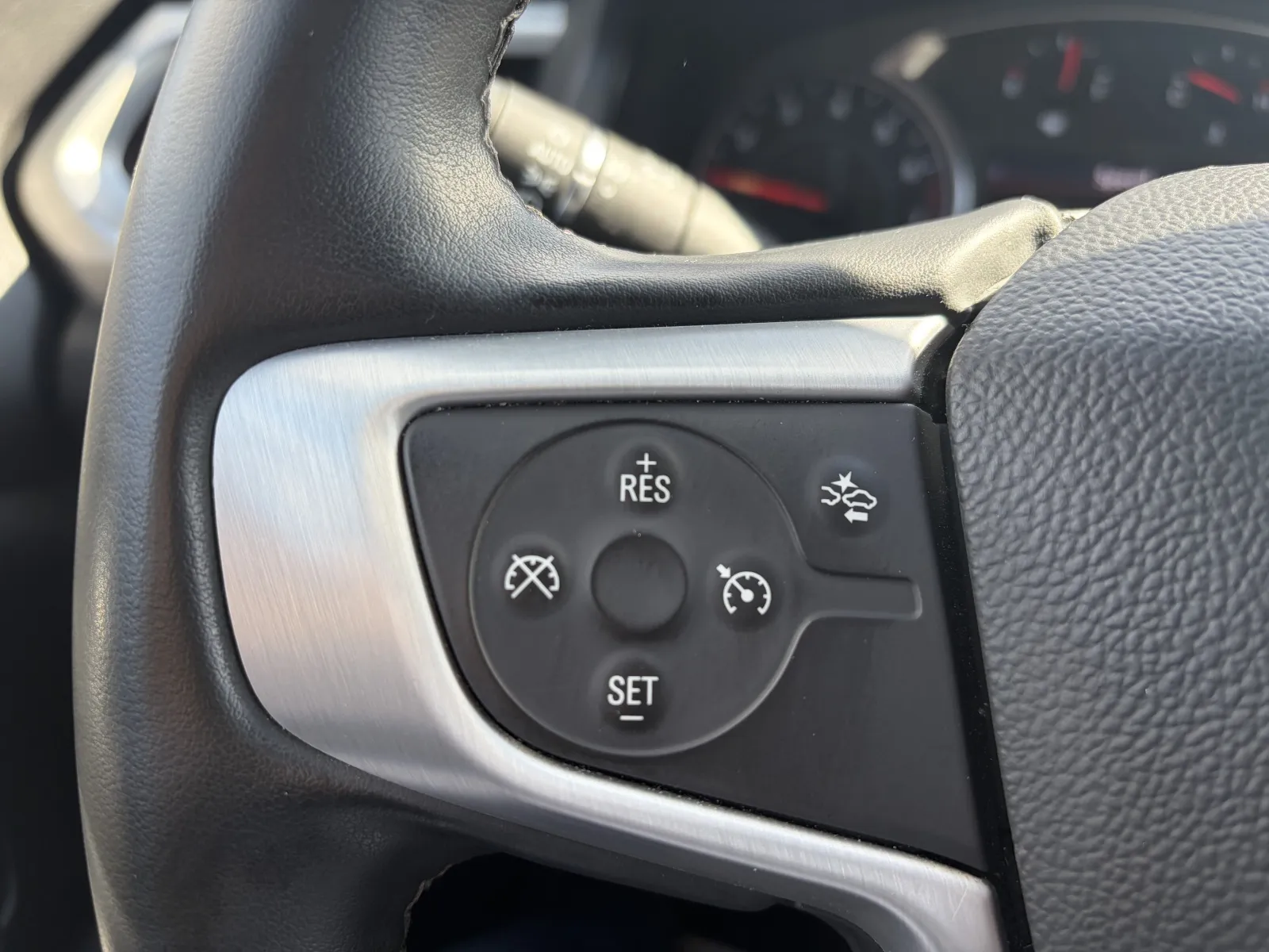 2023 GMC Acadia SLT - Photo 33