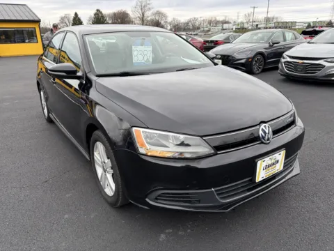 Black 2013 Volkswagen Jetta Hybrid SEL for sale in Lebanon, PA