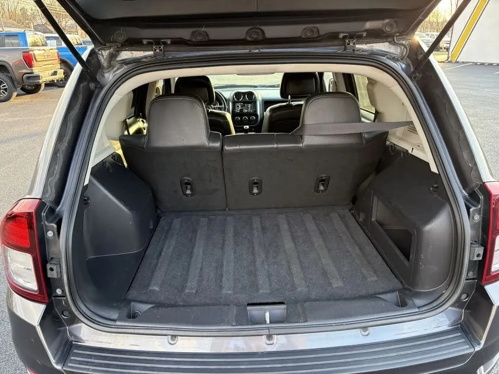 2014 Jeep Compass Latitude - Photo 8