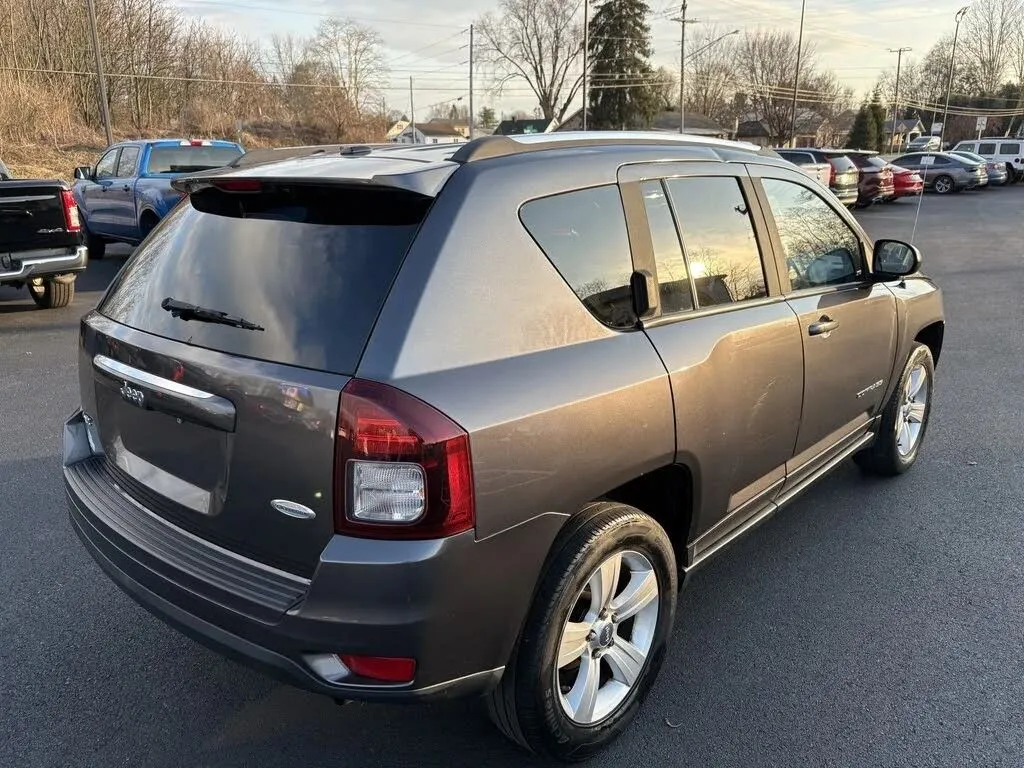 2014 Jeep Compass Latitude - Photo 7