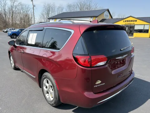 More photos of 2017 Chrysler Pacifica Touring L Plus at Lebanon Auto Sales, PA