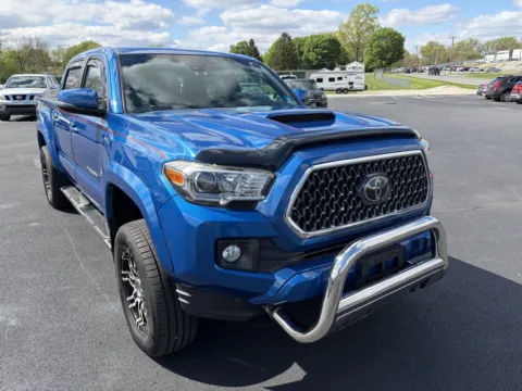 Blue 2018 Toyota Tacoma TRD Sport for sale in Lebanon, PA