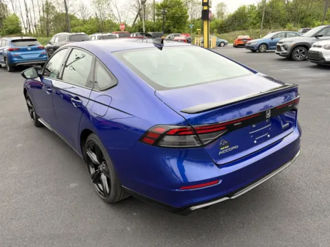 More photos of 2023 Honda Accord Hybrid Sport-L at Lebanon Auto Sales, PA