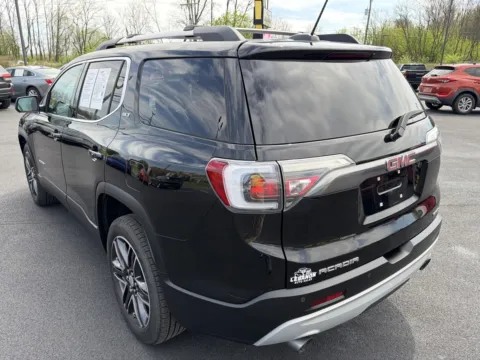 More photos of 2018 GMC Acadia SLT-1 at Lebanon Auto Sales, PA