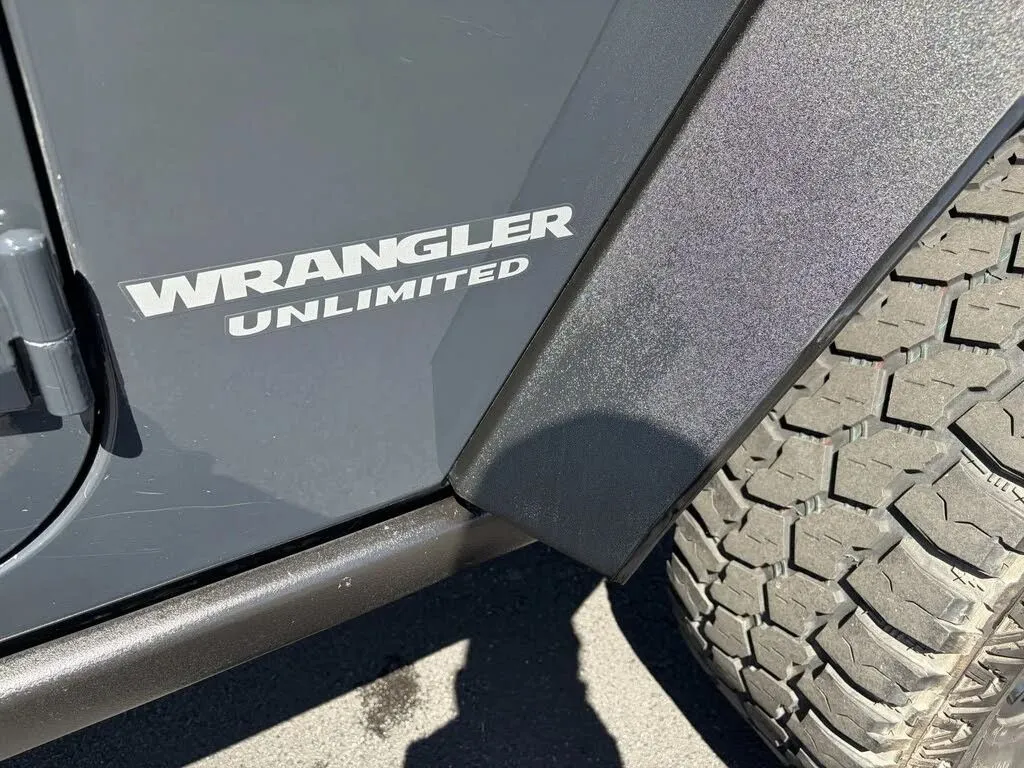 2017 Jeep Wrangler Unlimited Rubicon - Photo 9