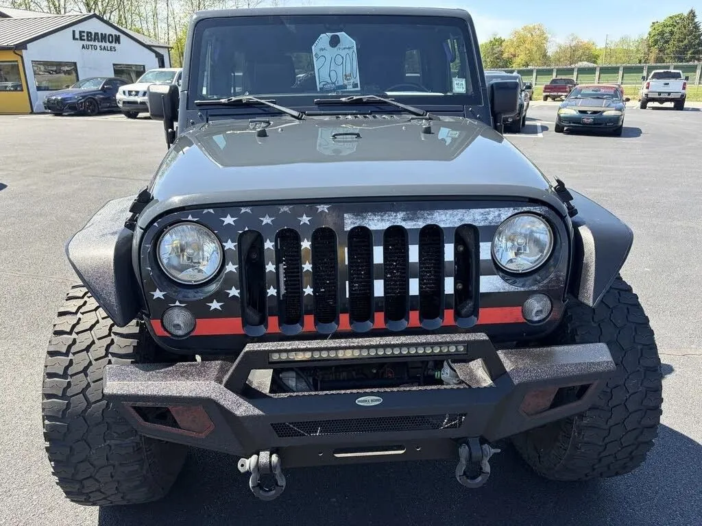 2017 Jeep Wrangler Unlimited Rubicon - Photo 2