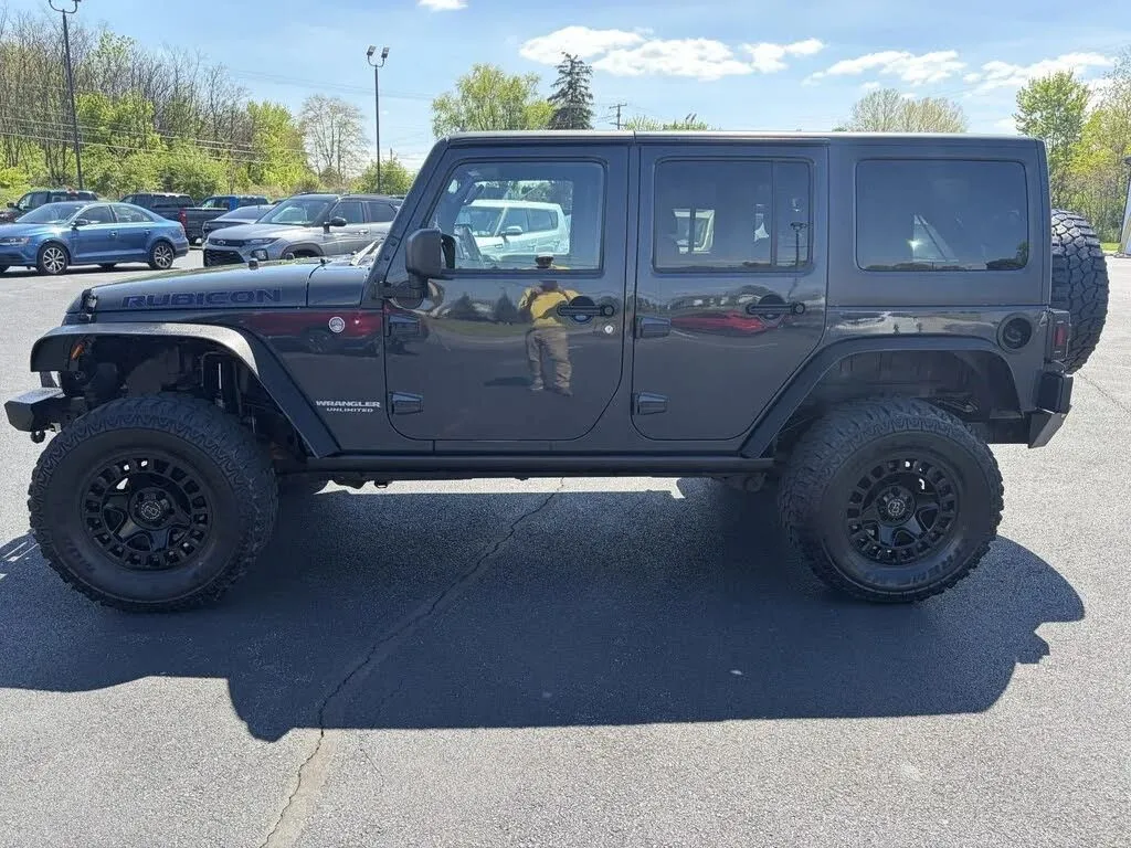 2017 Jeep Wrangler Unlimited Rubicon - Photo 4