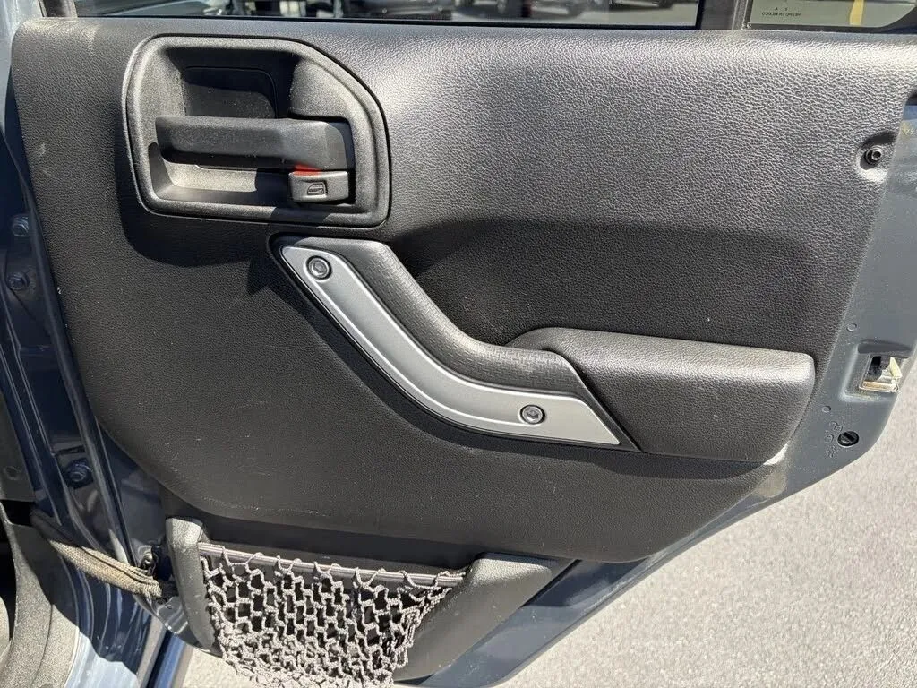 2017 Jeep Wrangler Unlimited Rubicon - Photo 25
