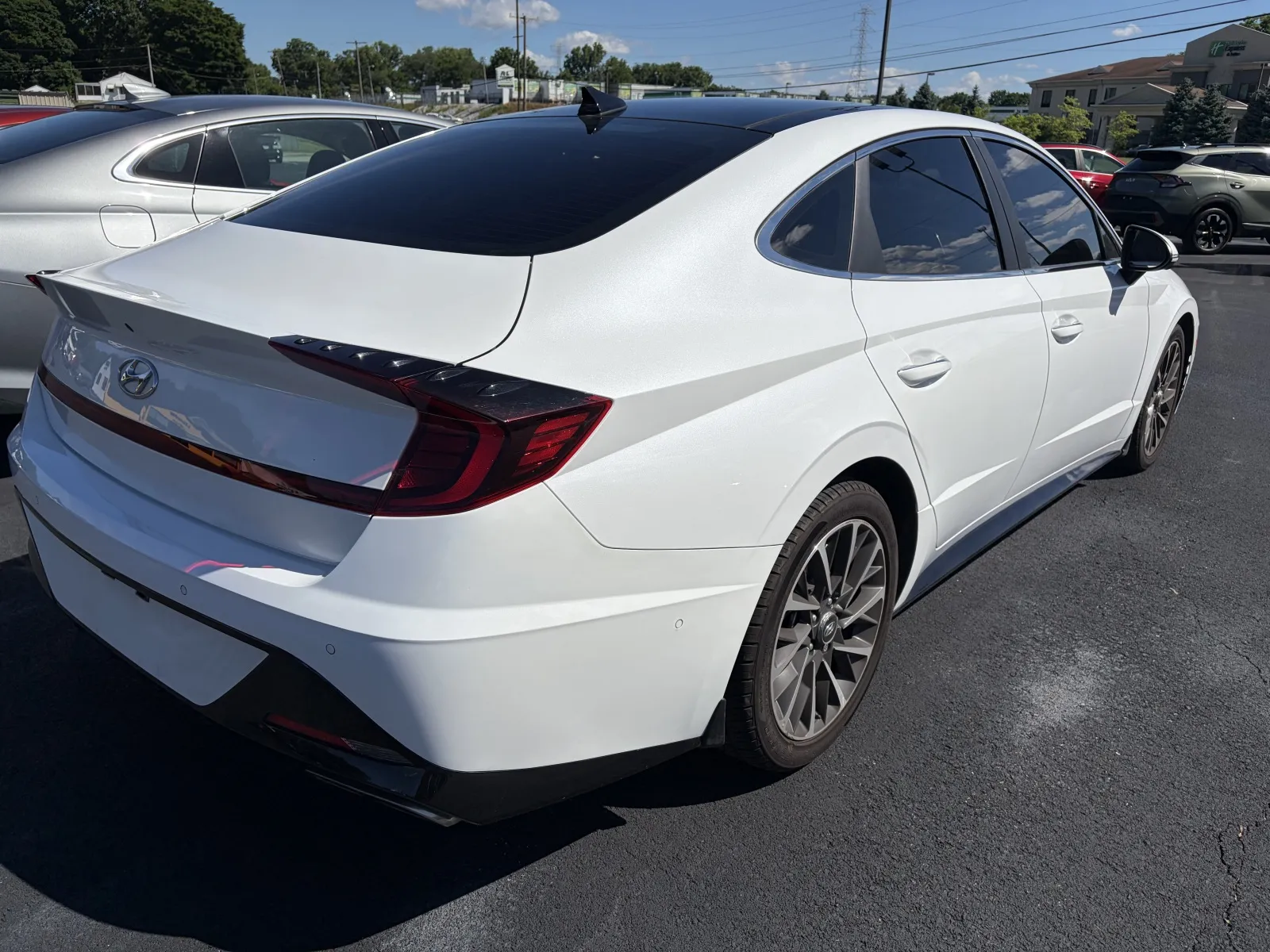 More photos of 2020 Hyundai Sonata Limited at Lebanon Auto Sales, PA