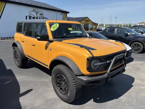 Yellow 2021 Ford Bronco First Edition Advanced for sale in Lebanon, PA