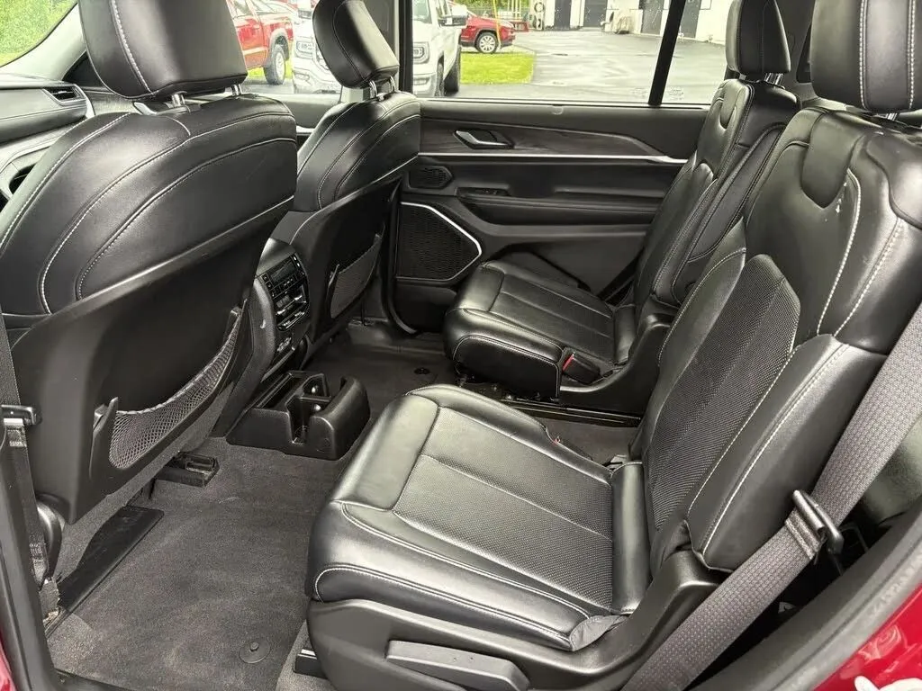 2022 Jeep Grand Cherokee L Limited - Photo 28