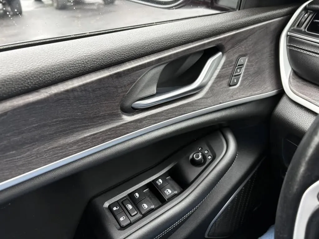 2022 Jeep Grand Cherokee L Limited - Photo 20