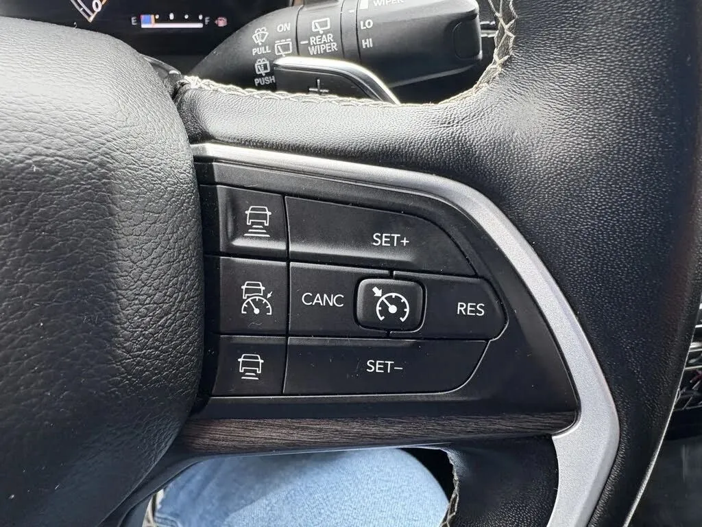 2022 Jeep Grand Cherokee L Limited - Photo 12