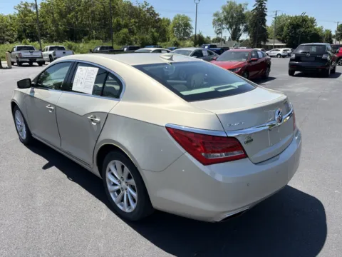 More photos of 2016 Buick Lacrosse Leather at Lebanon Auto Sales, PA