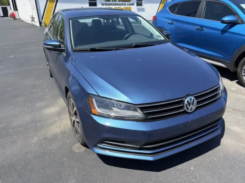 Blue 2017 Volkswagen Jetta 1.4T SE for sale in Lebanon, PA