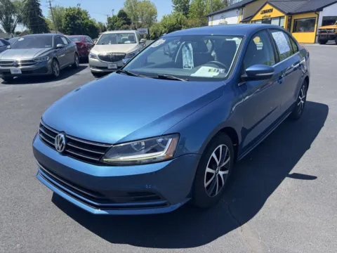 Another view of 2017 Volkswagen Jetta 1.4T SE for sale in Lebanon, PA at Lebanon Auto Sales