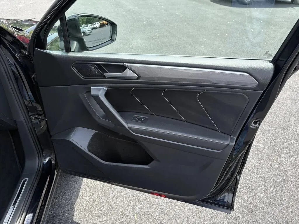 Volkswagen Tiguan photo 38