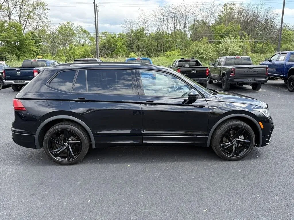 Volkswagen Tiguan photo 8