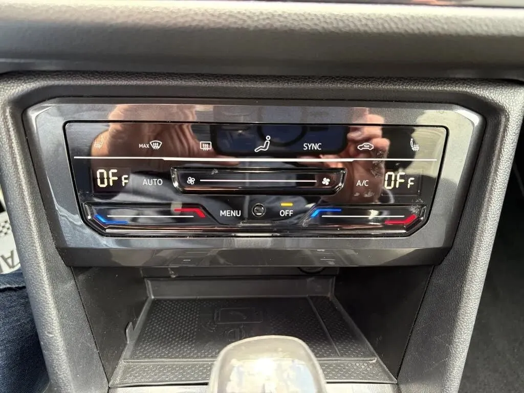 Volkswagen Tiguan photo 18