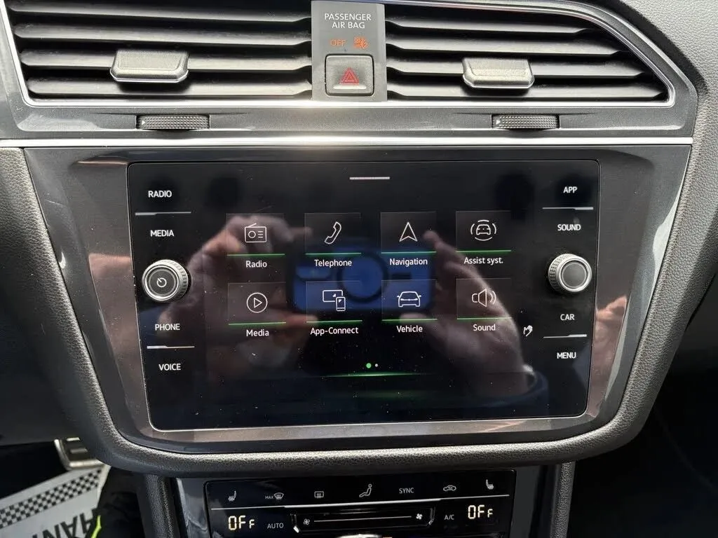 Volkswagen Tiguan photo 16