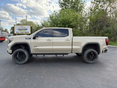 More photos of 2022 GMC Sierra 1500 AT4 at Lebanon Auto Sales, PA