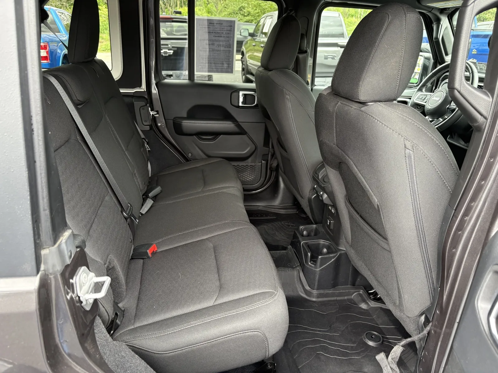 2018 Jeep All-New Wrangler Unlimited Sahara - Photo 28